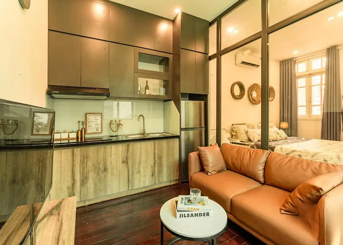 Peaceful Corner In Old Quarter- Private Self Check In Home