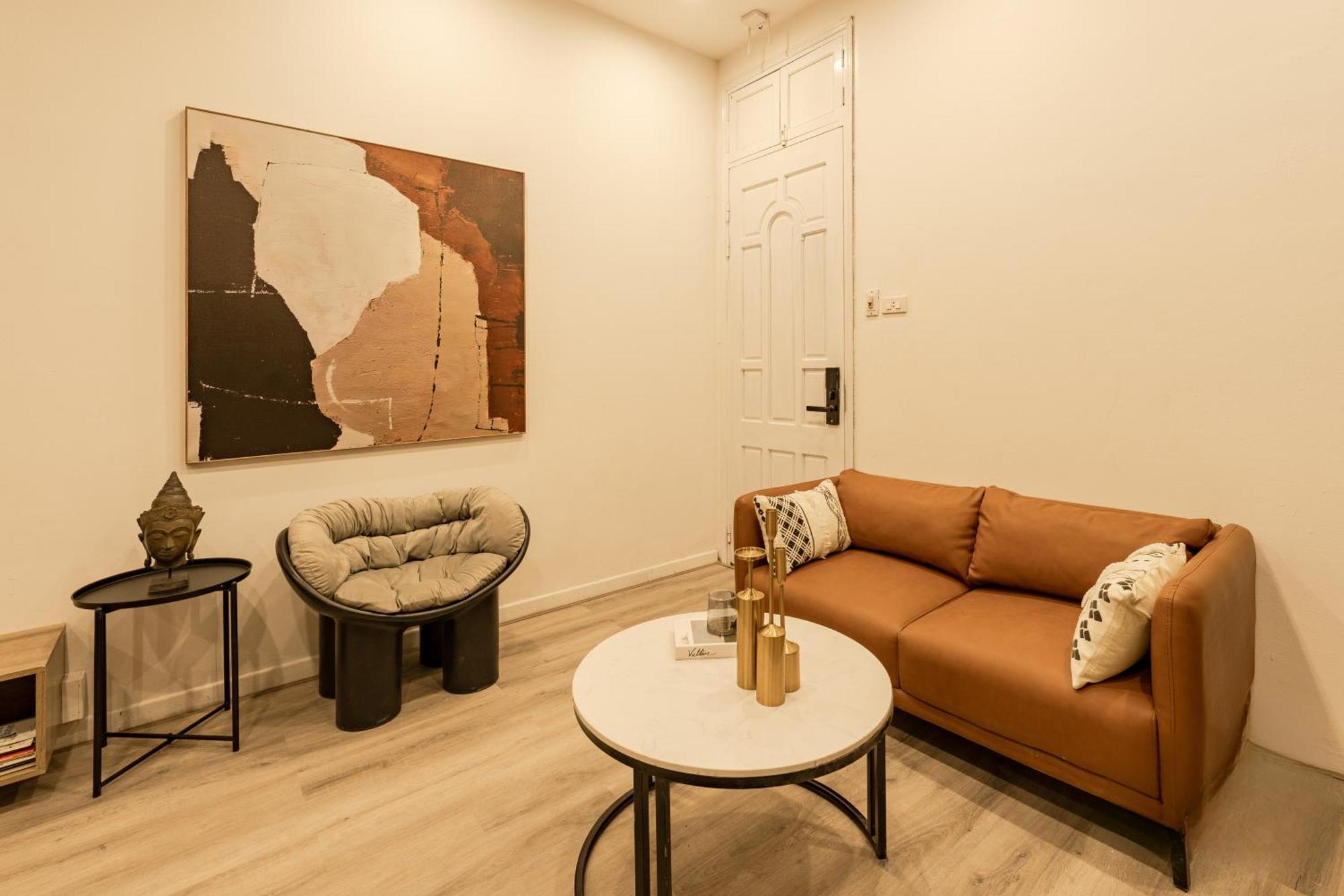 Apartment Peaceful Corner In Old Quarter- Private Self Check In Hanoi