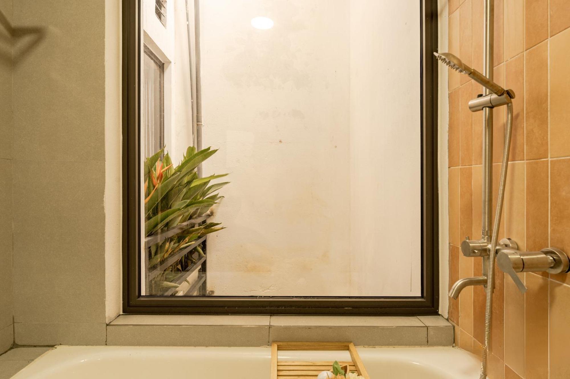 Peaceful Corner In Old Quarter- Private Self Check In Apartment